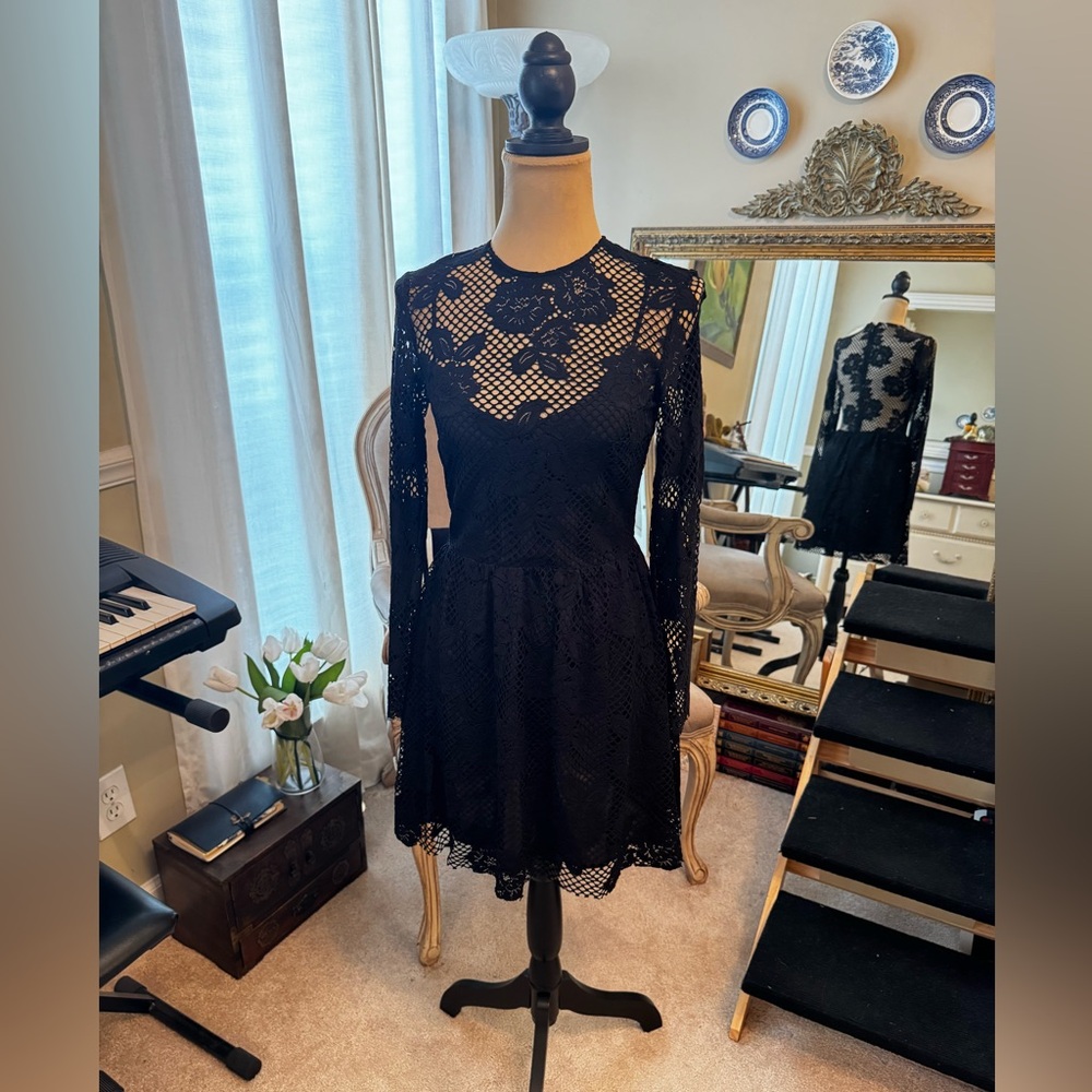 & Other Stories Black Lace Dress sz 4
